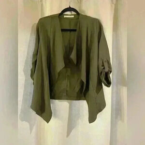 Women’s Green Sweet Rain 3/4 Sleeve Jacket